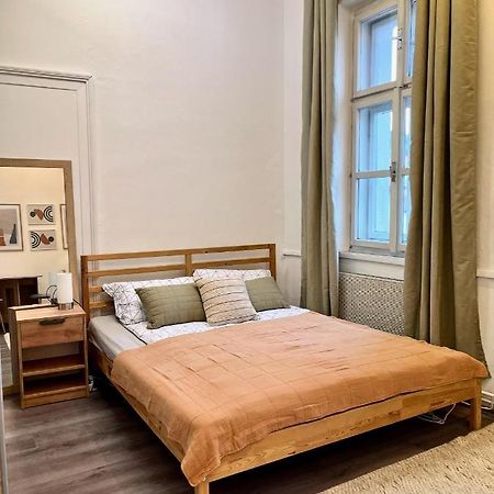 פראג 1 Bedroom Studio Close To Palmovka מראה חיצוני תמונה